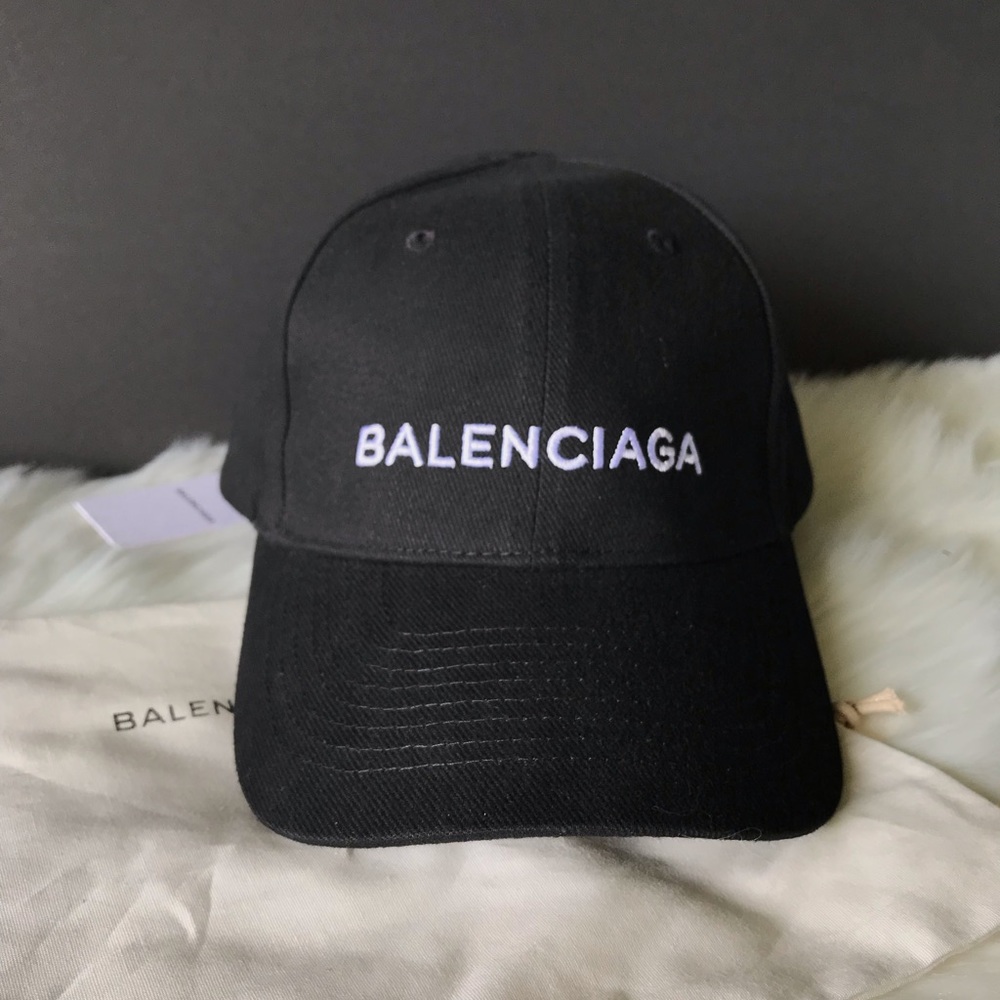 Balenciaga Classic Logo Baseball Cap Hat